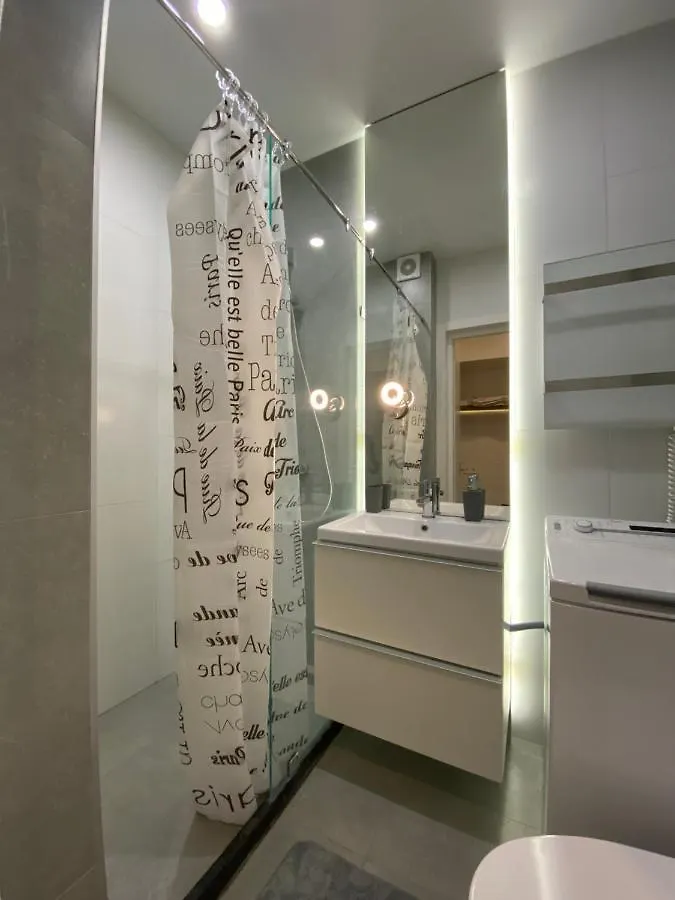 Apartment Стильная, Компактная Квартира. Kyiv Ukraine
